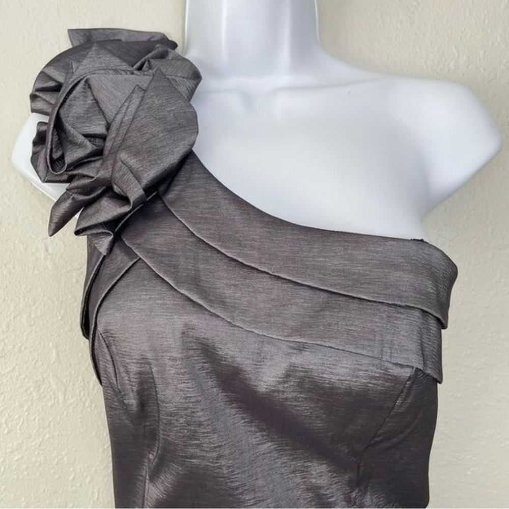 Xscape gray metallic Flower one shoulder sheath midi dress formal 6 - Picture 2 of 11